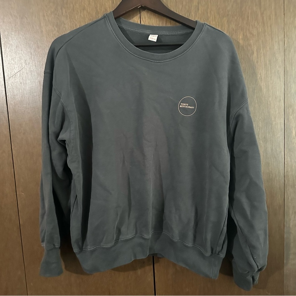Uniqlo Disney Oversized Dark Grey Crewneck Sweater Lady & the Tramp Graphic Sz S - Picture 4 of 11
